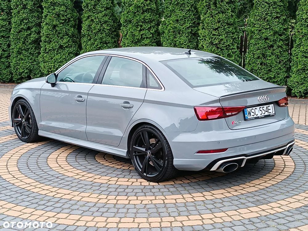 Audi RS3 Limousine 2.5 TFSI Quattro S tronic - 3