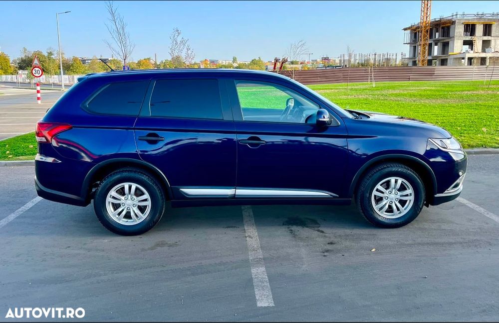 Mitsubishi Outlander 2.2 DI-D AS&G 6MT 4WD Invite A01 - 6