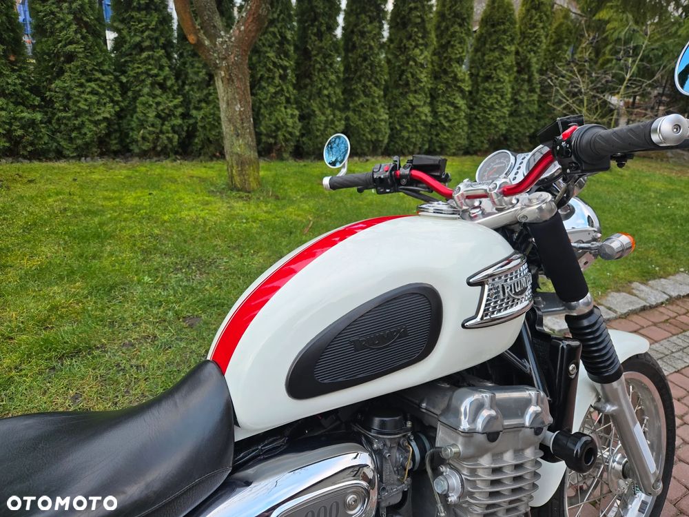 Triumph Thunderbird - 24