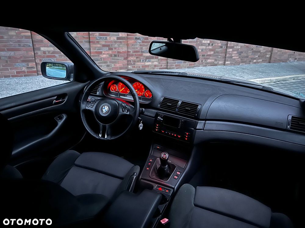 BMW Seria 3 320i - 11