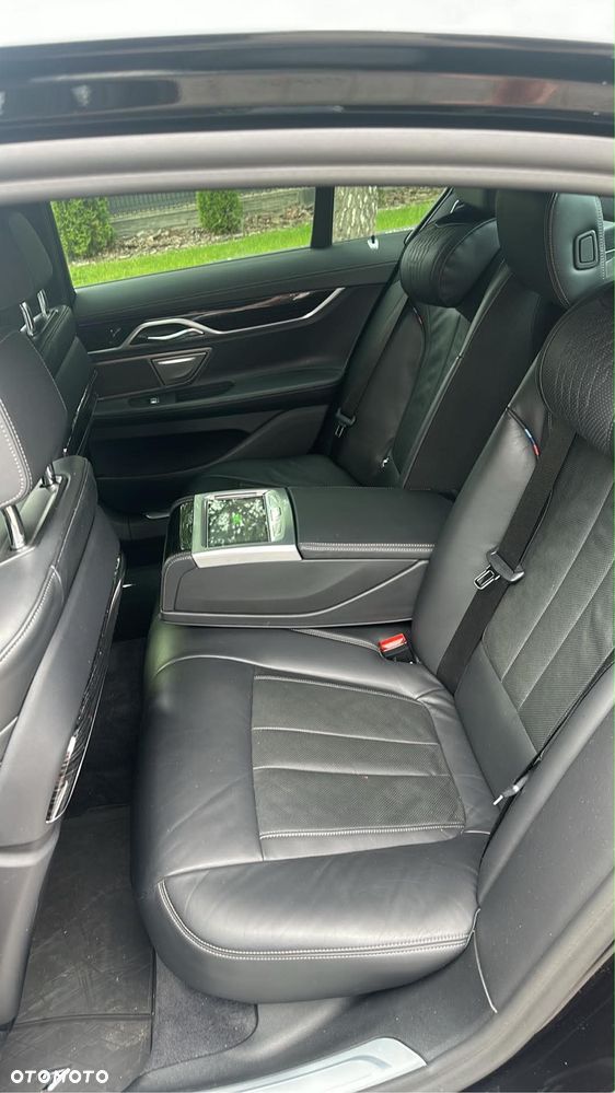 BMW Seria 7 - 5