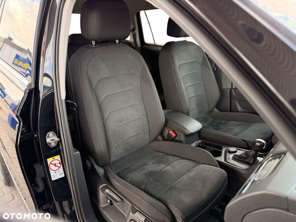 Volkswagen Tiguan Allspace 2.0 TDI 4Mot SCR Comfortline DSG - 23