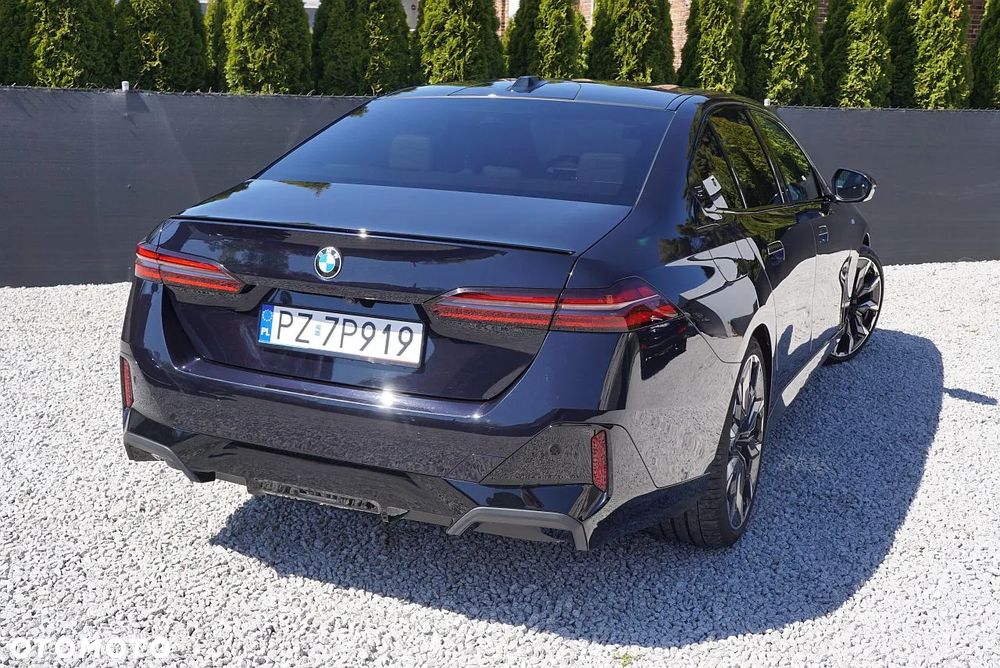 BMW Seria 5 520d xDrive - 8