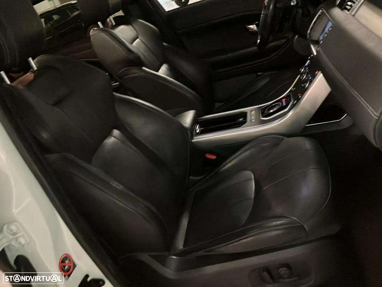 Land Rover Range Rover Evoque - 10