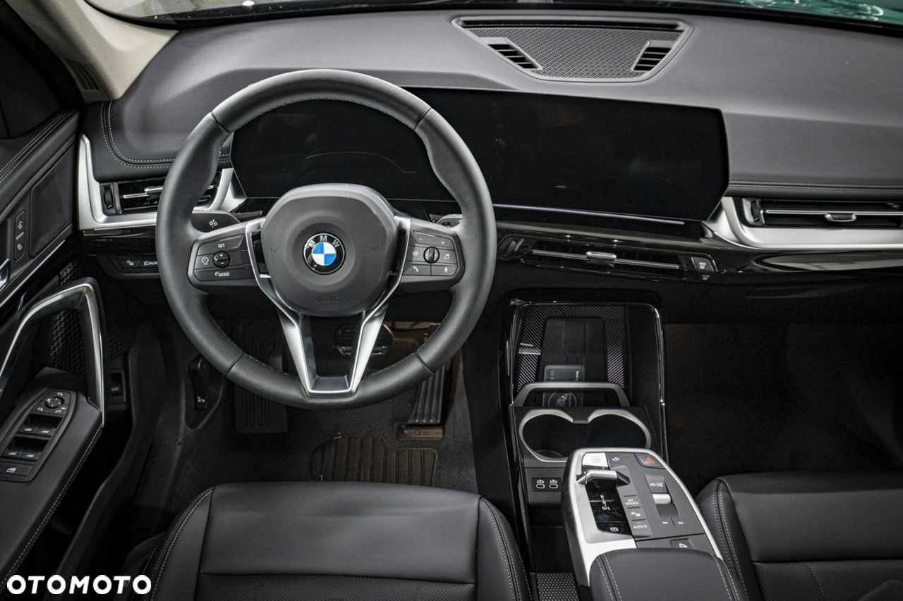 BMW X1 - 13