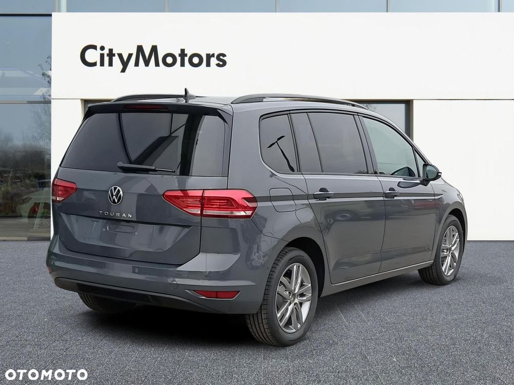 Volkswagen Touran - 7