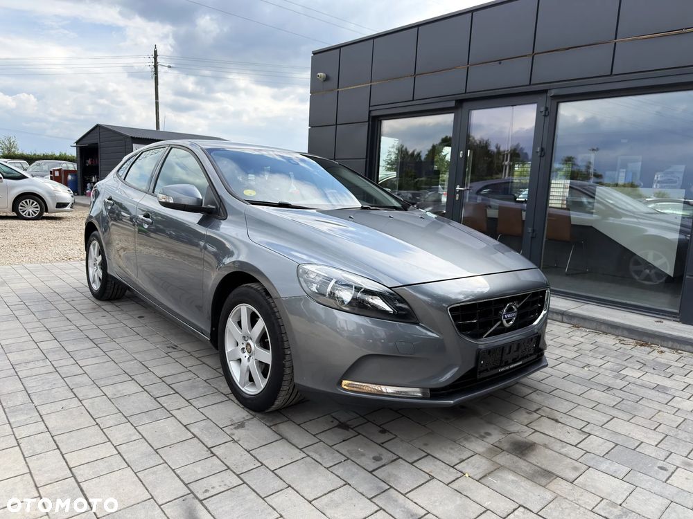Volvo V40 D2 R-Design Momentum - 11
