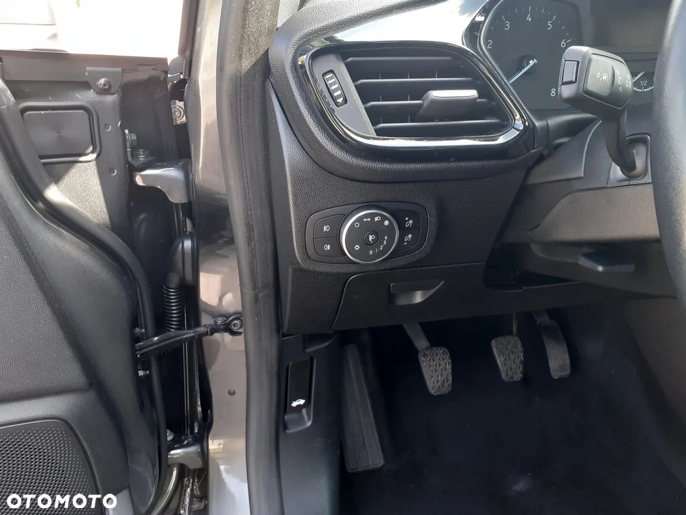 Ford Fiesta 1.1 COOL&CONNECT - 19