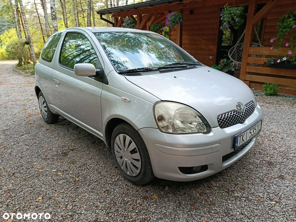 Toyota Yaris 1.0 Sol - 4