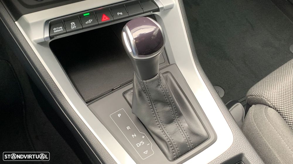 Audi Q3 Sportback 45 TFSIe S tronic S line - 19