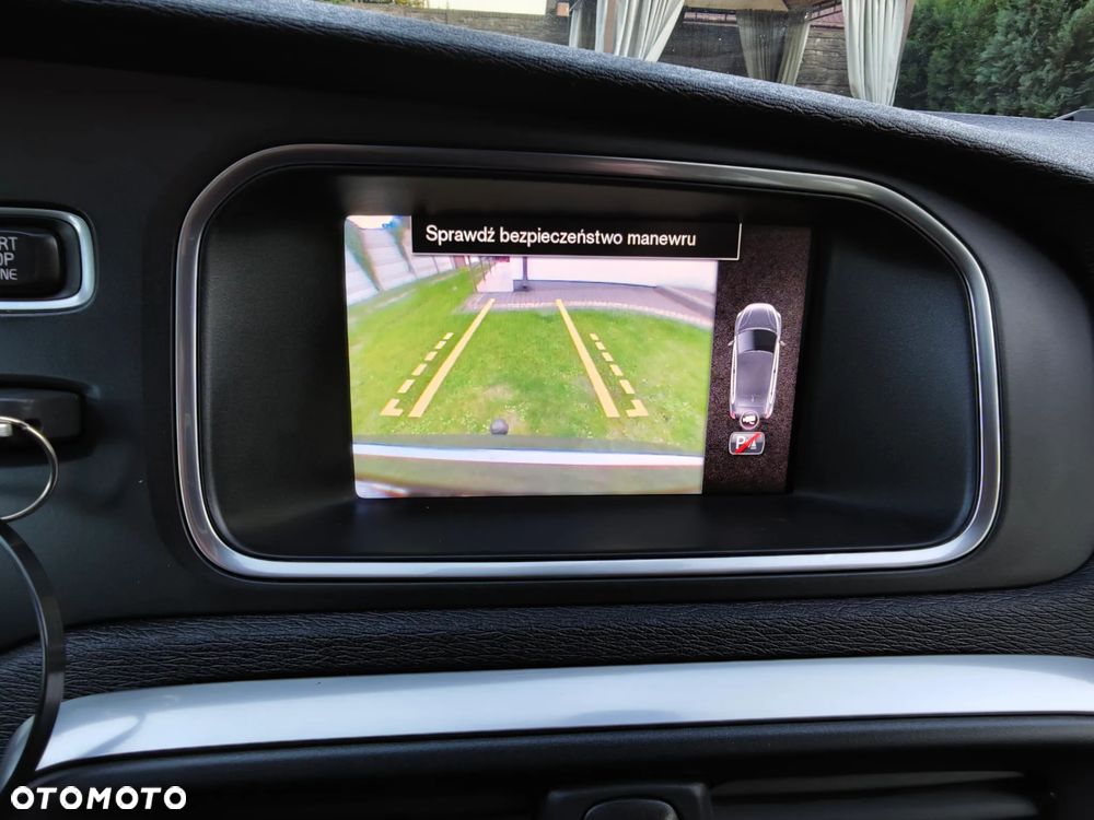 Volvo V40 D2 Momentum - 31