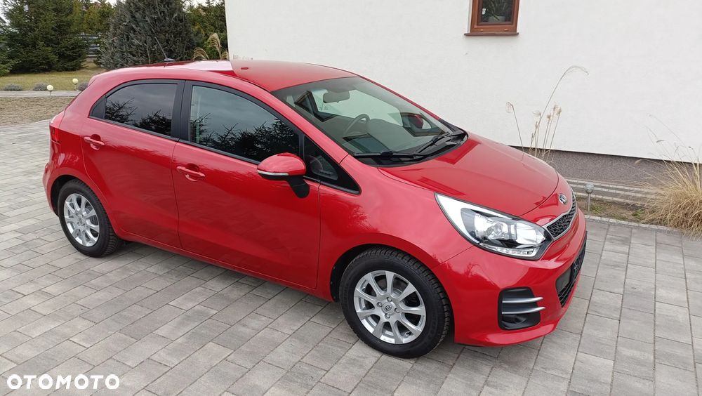 Kia Rio 1.4 Fifa World Cup Edition - 27