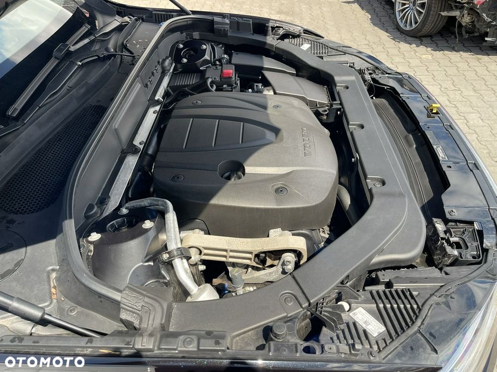 Volvo XC 60 D4 Geartronic RDesign - 19