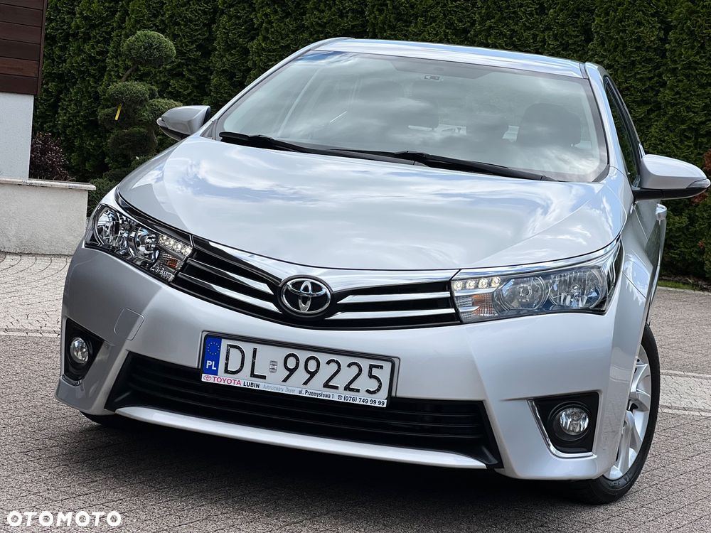Toyota Corolla 1.6 Premium - 3