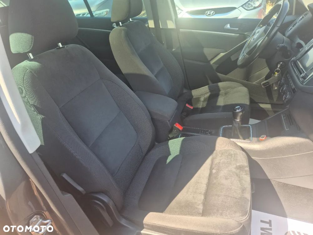 Volkswagen Tiguan 2.0 TDI BMT SCR Comfortline - 20