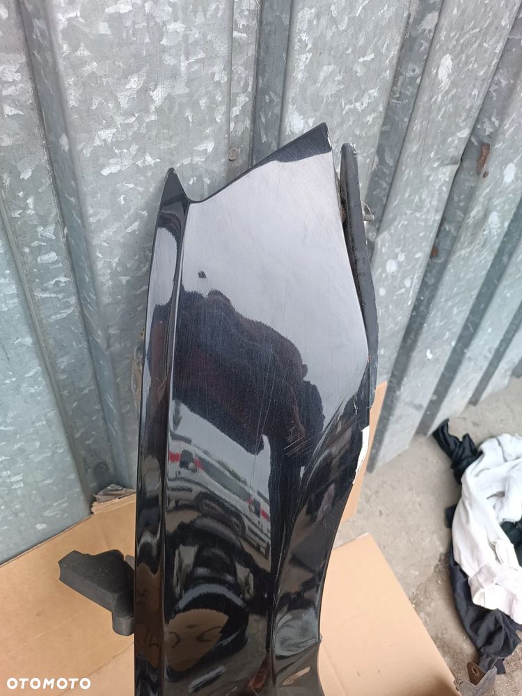 SKODA OCTAVIA III 2013R BŁOTNIK PRZEDNI PRAWY CZARNY LF9R 1Z17 - 2