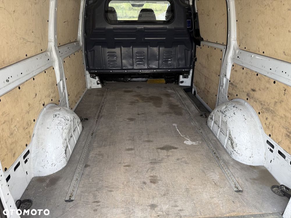 Mercedes-Benz Vito - 28