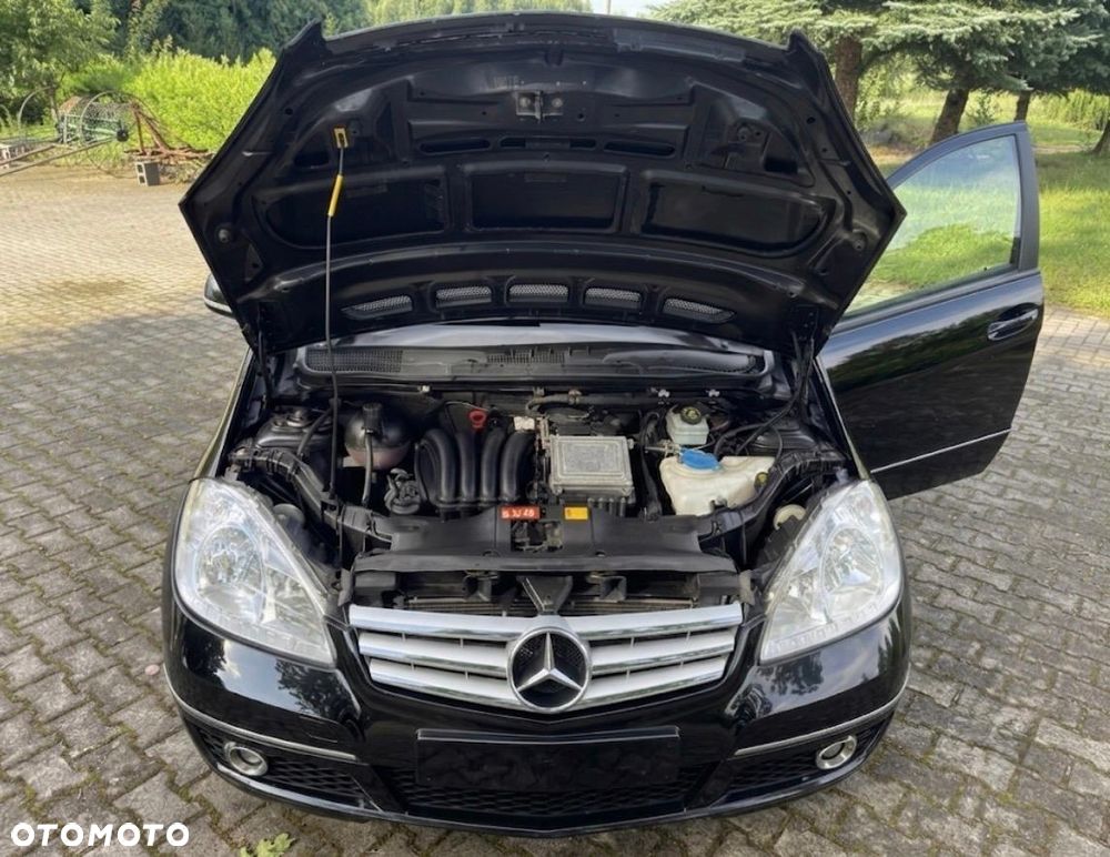 Mercedes-Benz Klasa A 180 Elegance - 9