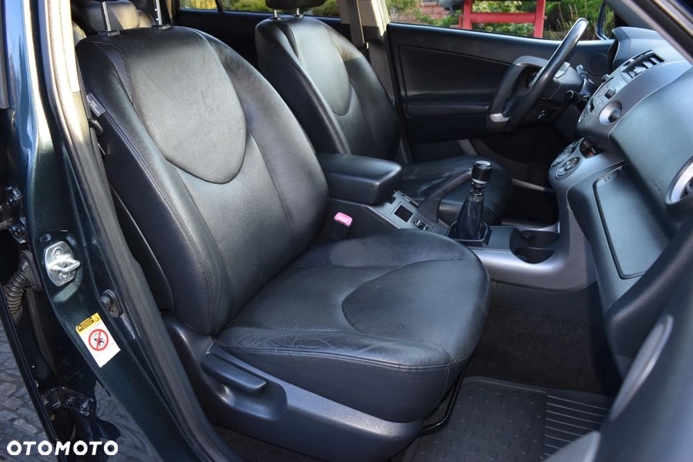 Toyota RAV4 2.2 D-CAT 4x4 Executive - 12