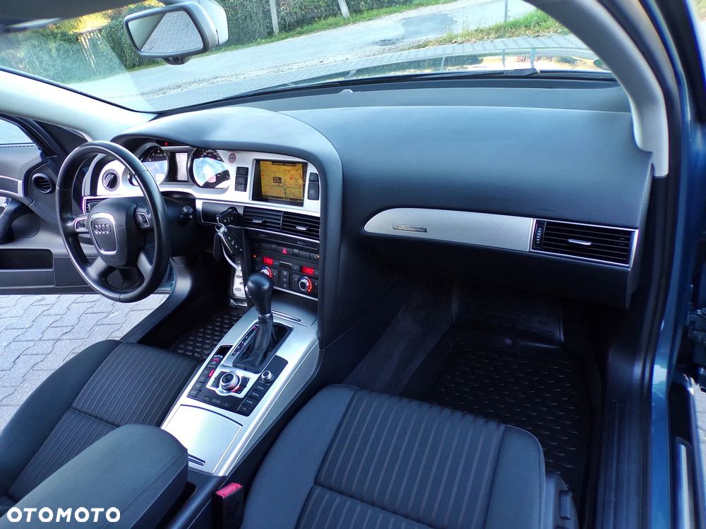 Audi A6 Avant 3.0 TFSI quattro tiptronic - 16