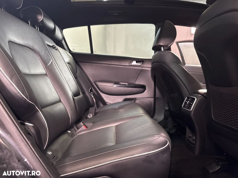 Kia Sportage - 13