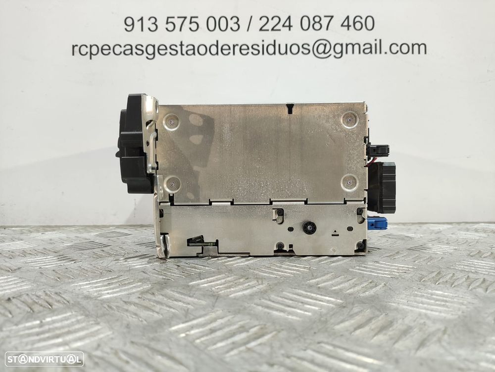 Auto Radio com Sistema de Navegação Leitor de DVD CD BMW Série 1 E81 E87 E88 Original - 7