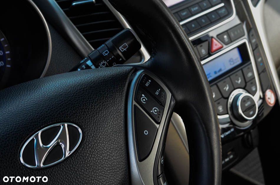 Hyundai i30 1.6 CRDi Premium - 37