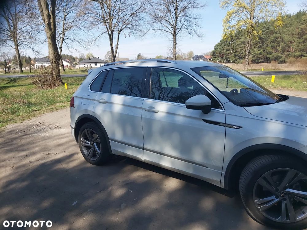 Volkswagen Tiguan ver-1-5-tsi-evo-r--line-dsg - 3