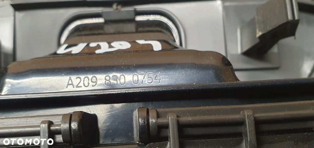 Osłona zaślepka deski konsoli Mercedes CLK W209 A2098300754 A2098300854 - 6