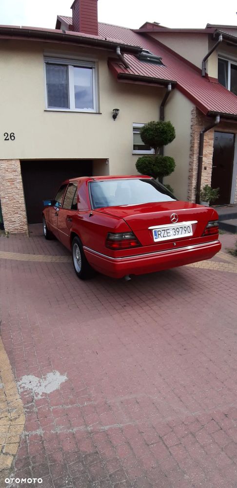 Mercedes-Benz W124 (1984-1993) ver-e - 20