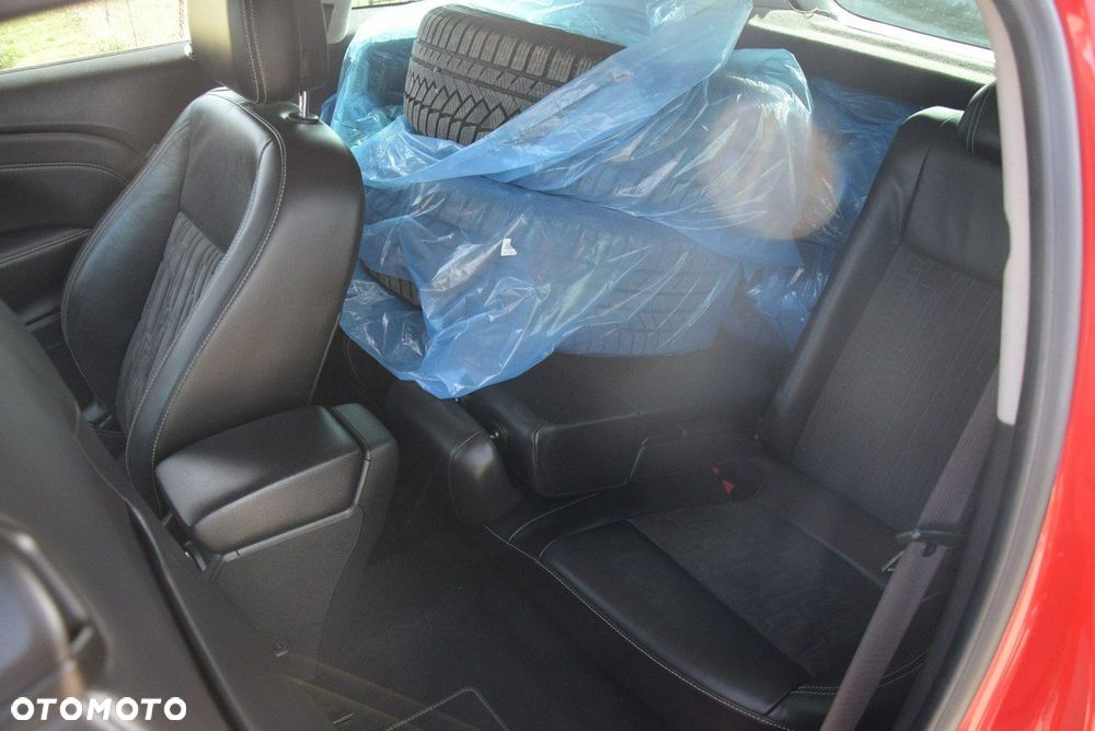 Opel Astra 1.6 Turbo Innovation - 19