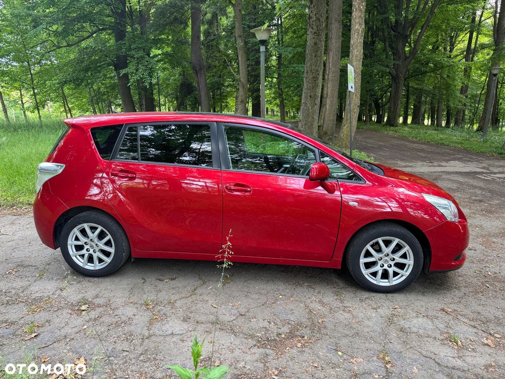 Toyota Verso 1.8 5-Sitzer Skyview Edition - 6