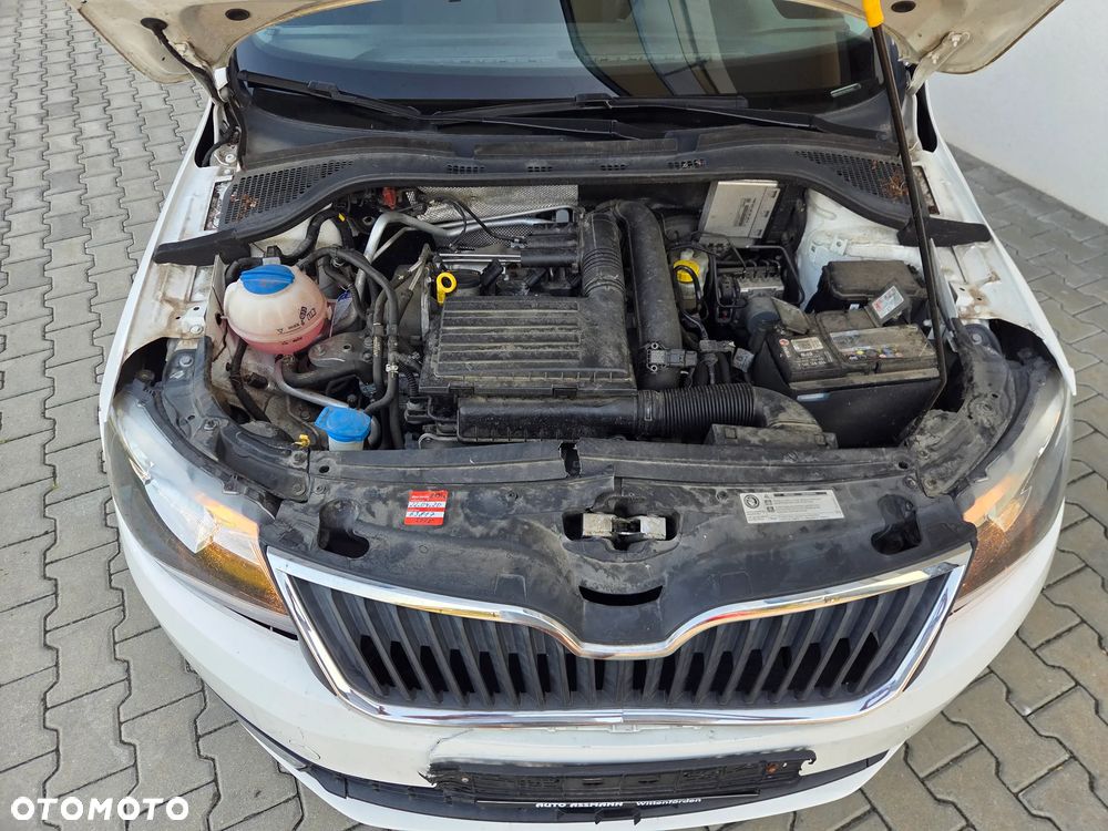 Skoda RAPID - 18