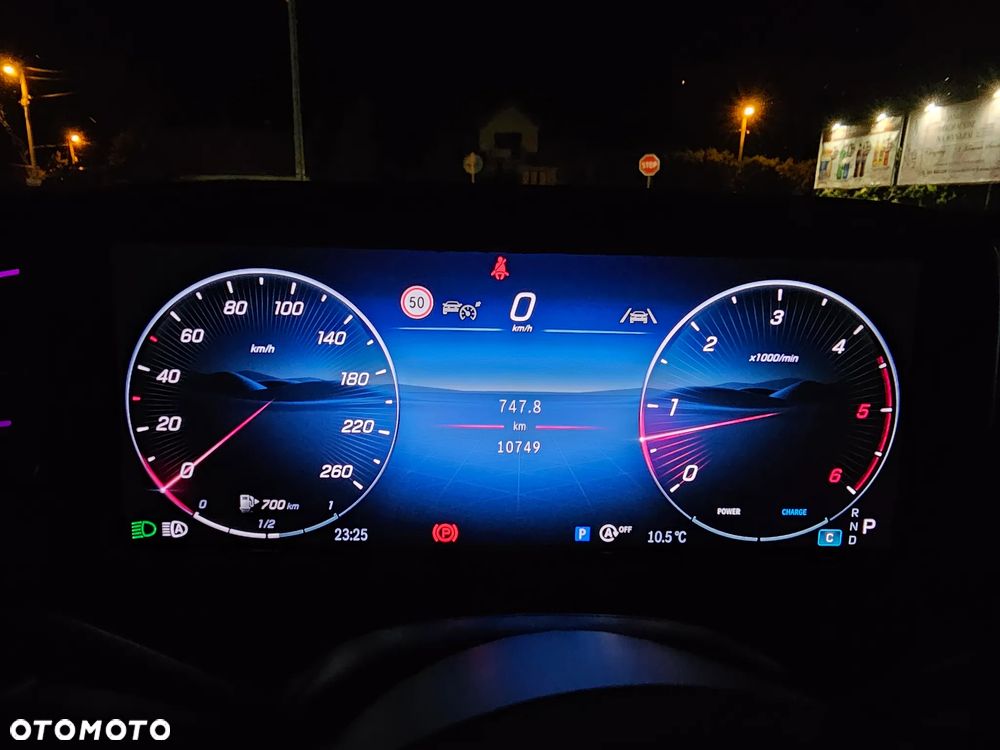 Mercedes-Benz Klasa E 220 d 4Matic 9G-TRONIC Edition AMG Line - 15