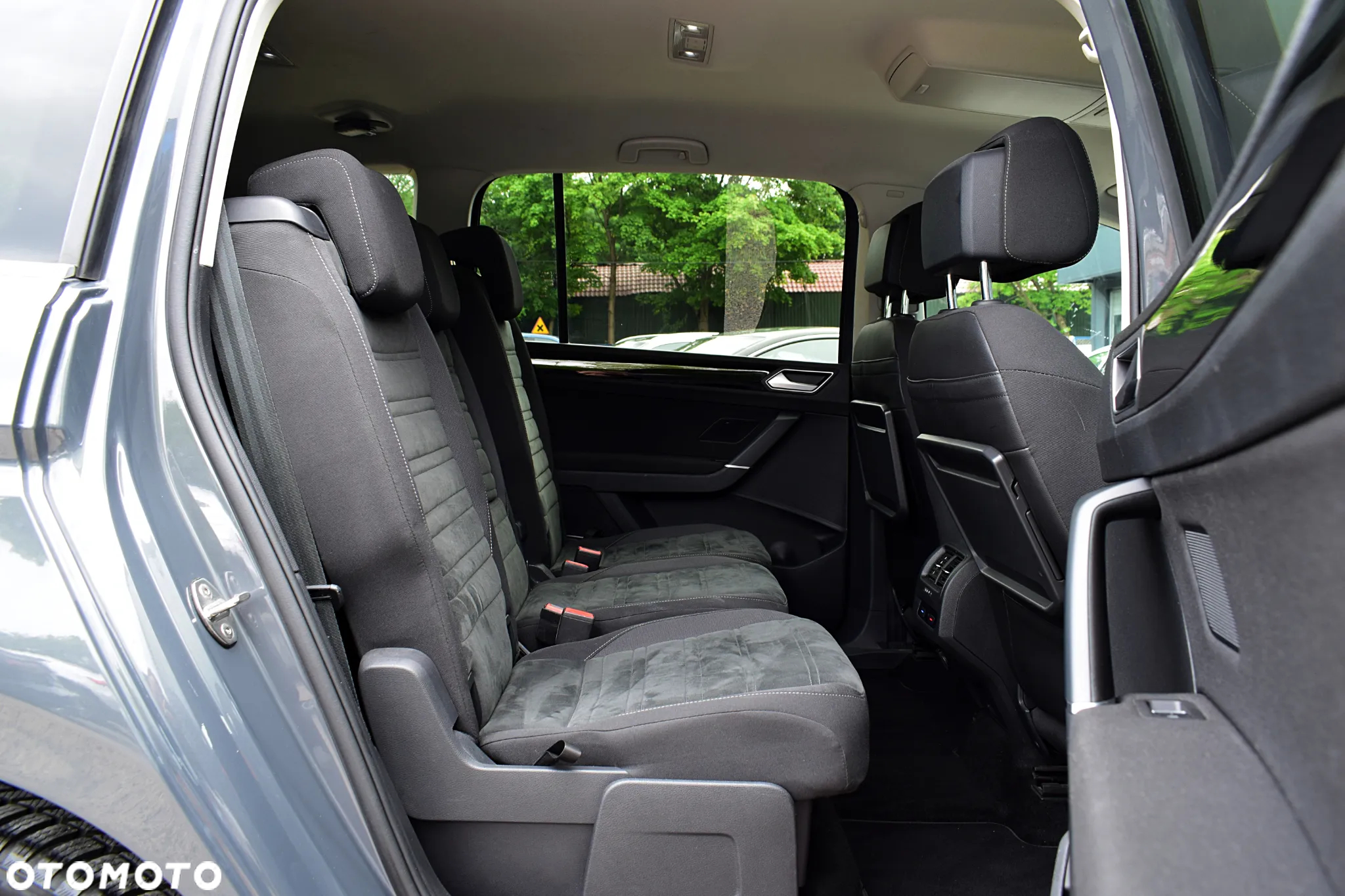Volkswagen Touran 1.5 TSI EVO Highline DSG - 10