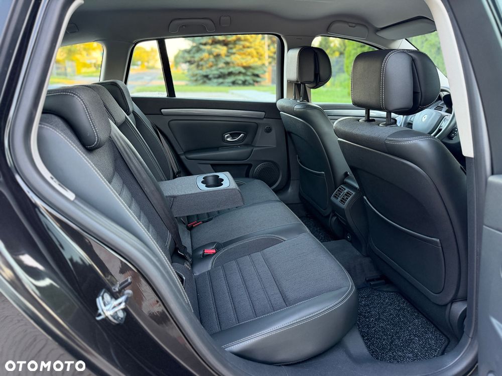 Renault Laguna 2.0 TCe 170 GT - 24