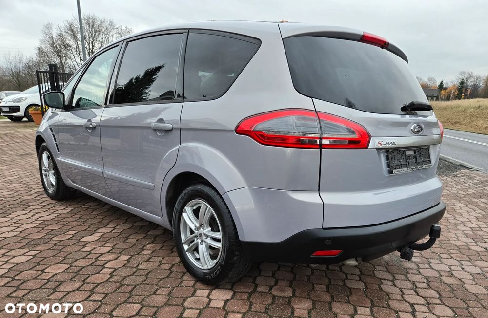 Ford S-Max 2.0 TDCi DPF Ambiente - 3