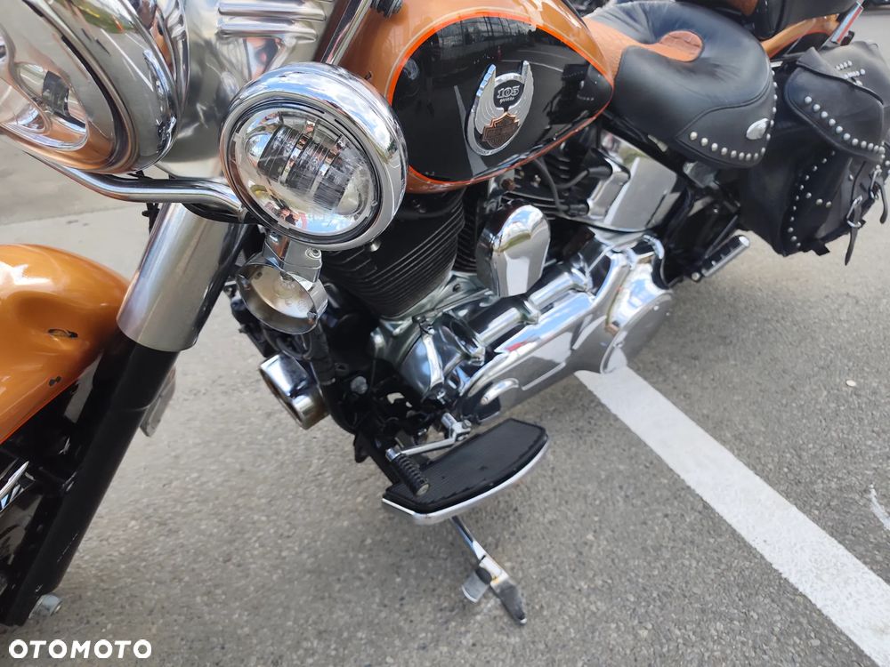 Harley-Davidson Softail Heritage Classic - 35