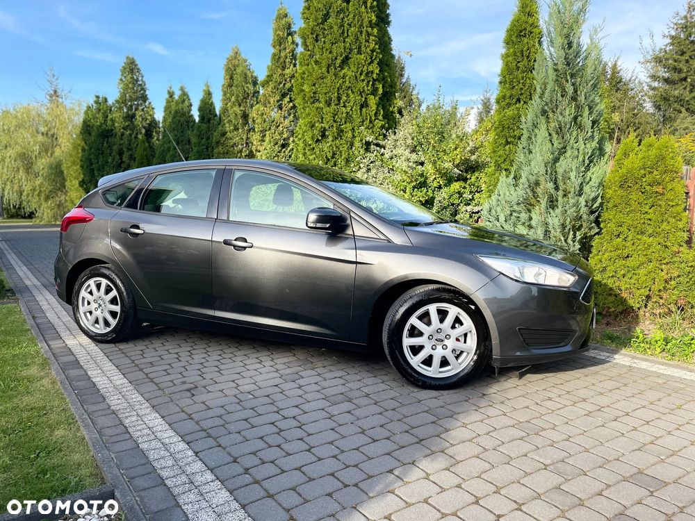 Ford Focus 1.6 Trend - 15