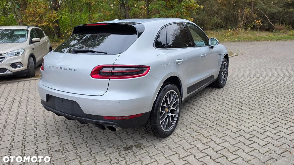 Porsche Macan - 13