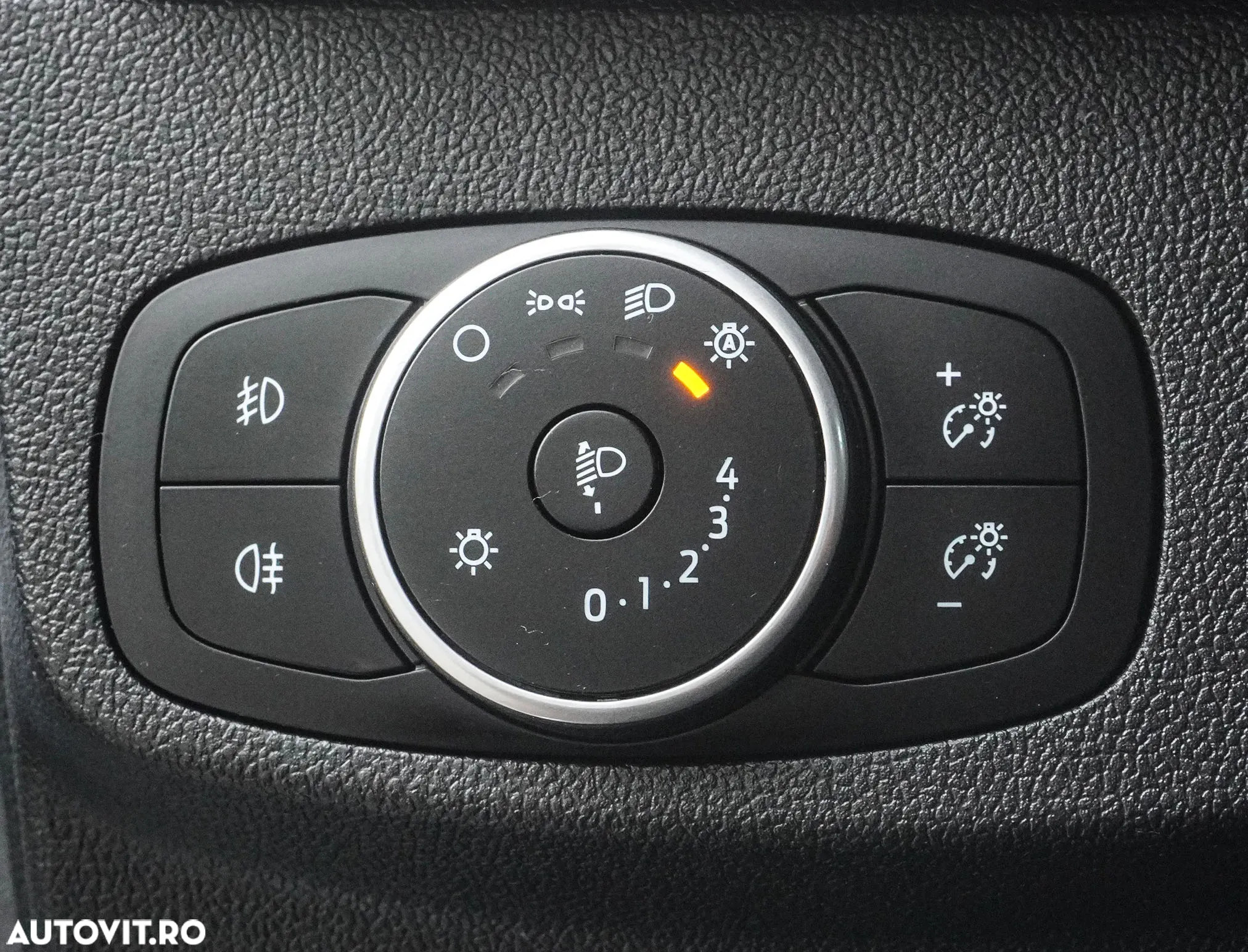 Ford Focus 1.5 EcoBlue Titanium Business - 33