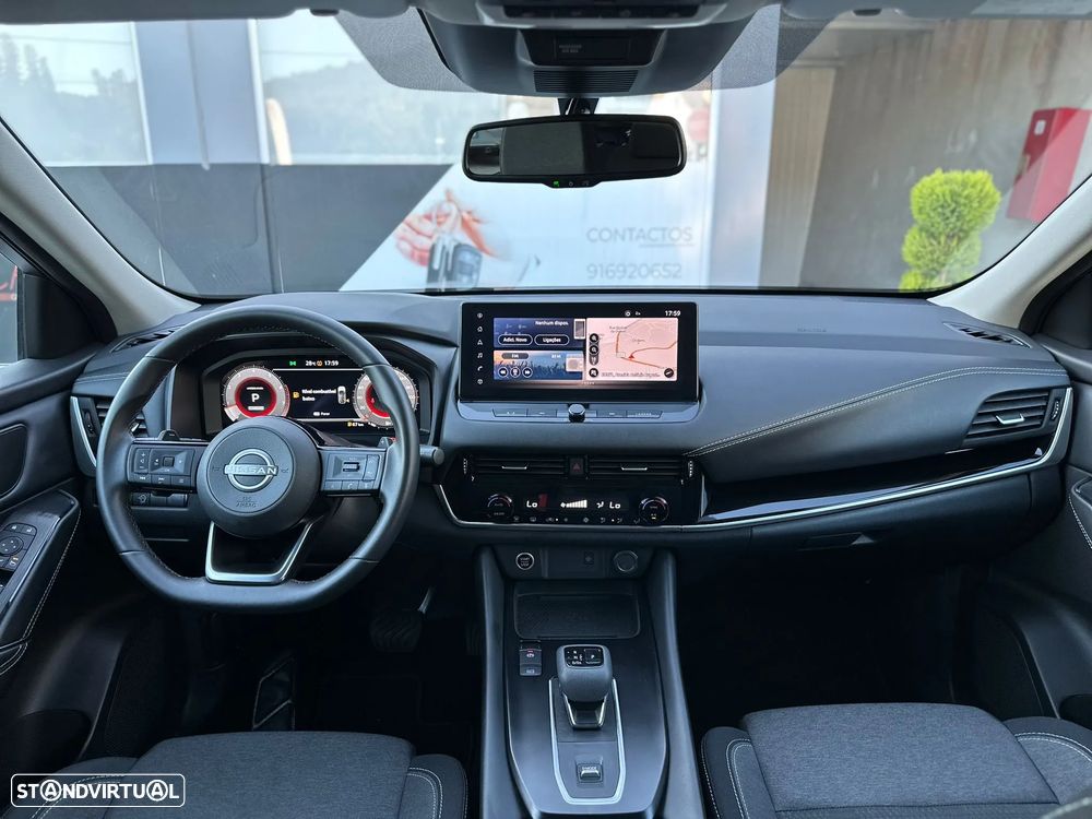 Nissan Qashqai 1.3 DIG-T N-Connecta Xtronic - 14