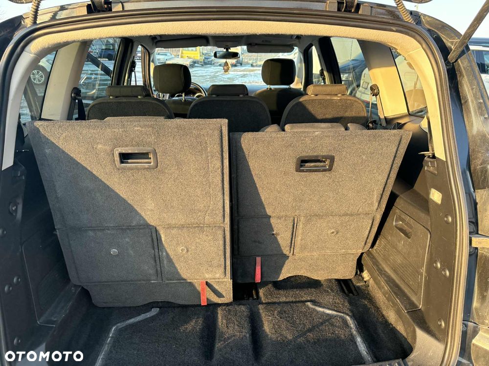 Ford S-Max 2.0 TDCi DPF Champions Edition - 9