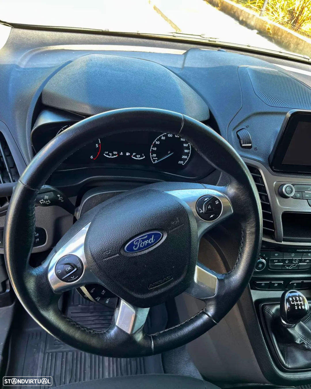 Ford TRANSIT CONNECT 1.5 EcoBlue L1 Trend - 11