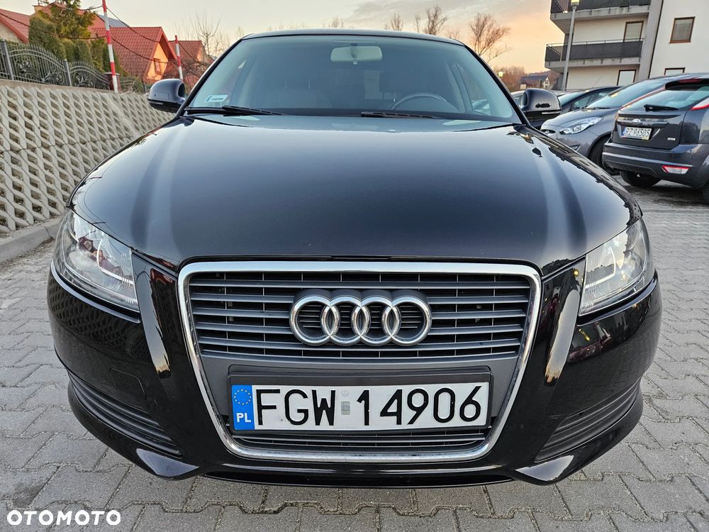 Audi A3 Sportback - 8