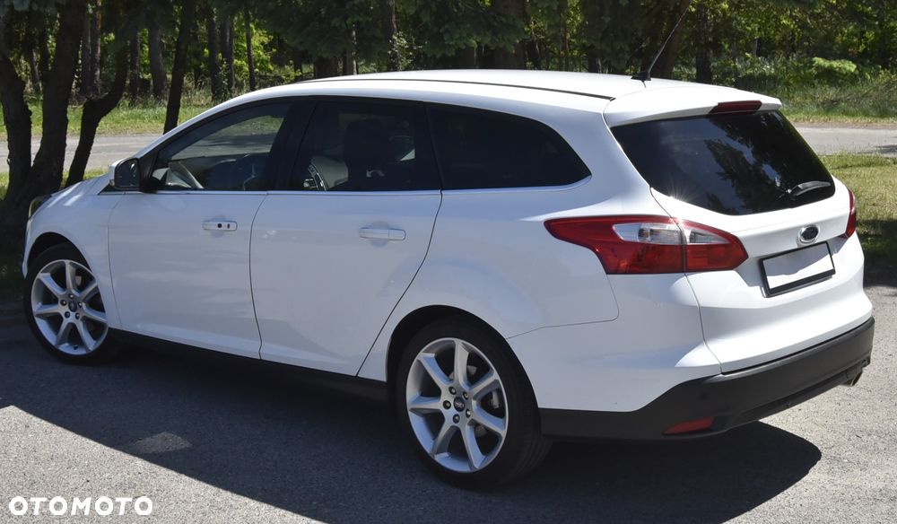 Ford Focus 1.6 EcoBoost Start-Stopp-System Titanium - 12