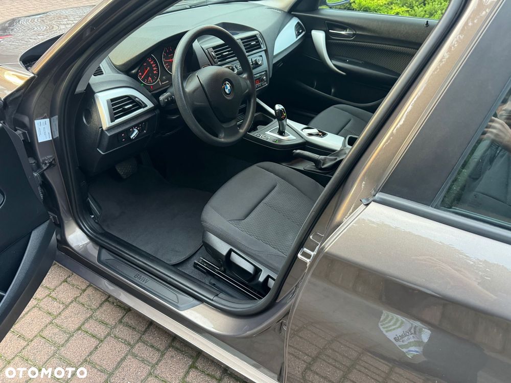 BMW Seria 1 118i Advantage - 15
