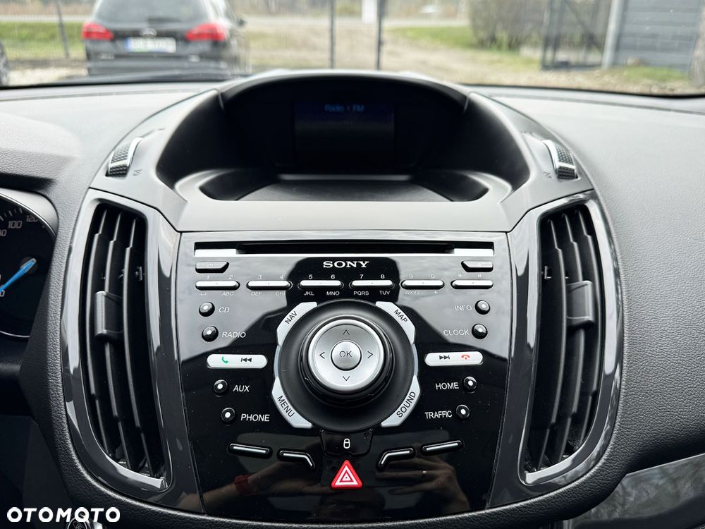 Ford Kuga 2.0 TDCi 4x4 Titanium - 25