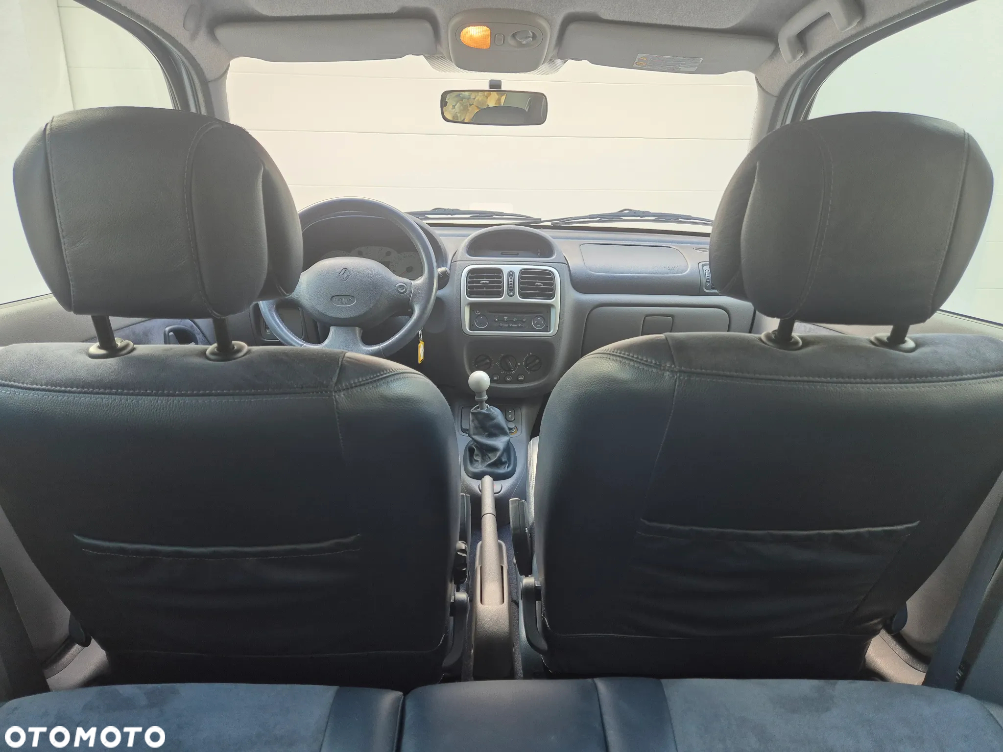 Renault Clio 2.0 16V Sport - 19