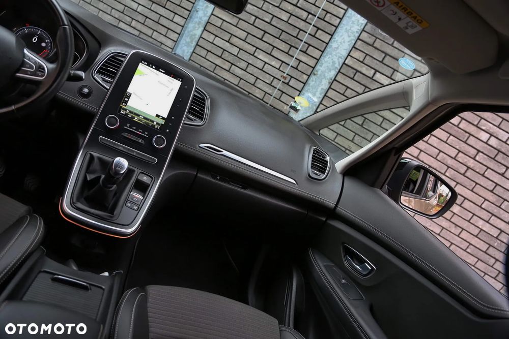 Renault Scenic ENERGY dCi 130 INTENS - 34